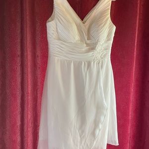 New 12/14 White formal dress
